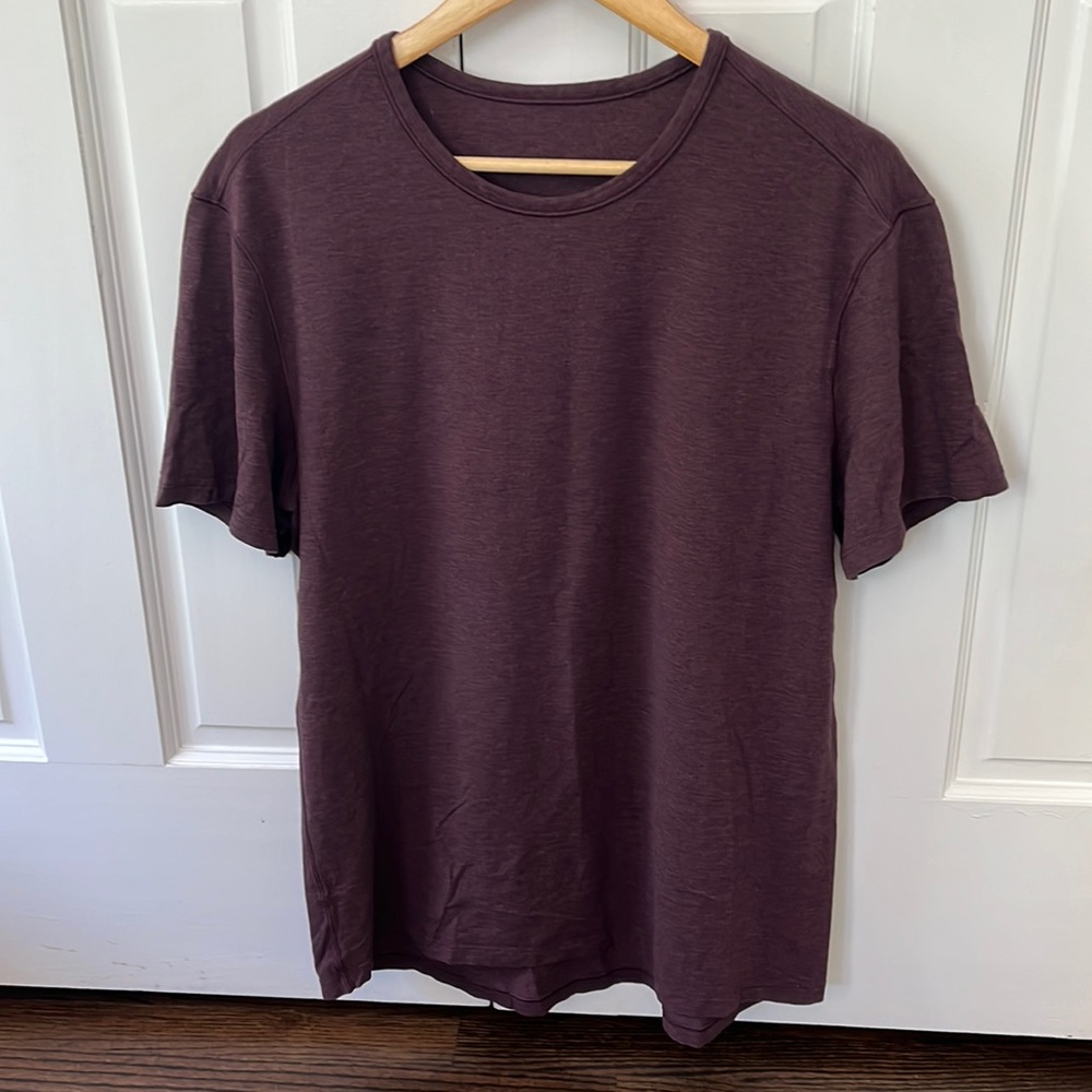 Mens maroon lulu lemon shirt. Size large. Original price $60
